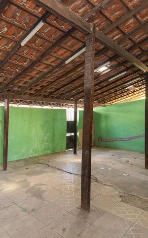 Casa à venda com 150m², 3 quartos e 3 vagas Casa à venda com 150m², 3 quartos e 3 vagasGaragem