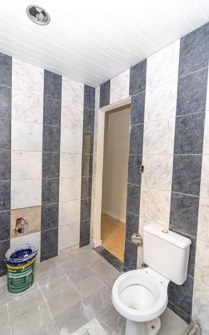 Casa à venda com 150m², 3 quartos e 3 vagas Casa à venda com 150m², 3 quartos e 3 vagasBanheiro da Suíte