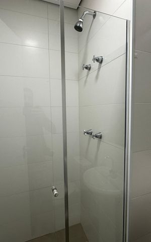Apartamento para alugar com 228m², 3 quartos e 4 vagas Apartamento para alugar com 228m², 3 quartos e 4 vagasBanheiro de serviço