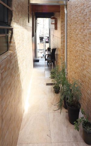 Casa à venda com 220m², 2 quartos e 2 vagasCorredor