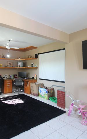 Apartamento à venda com 265m², 4 quartos e 3 vagasTerraço - Sala