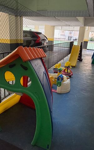 Apartamento à venda com 265m², 4 quartos e 3 vagas Apartamento à venda com 265m², 4 quartos e 3 vagasÁrea comum