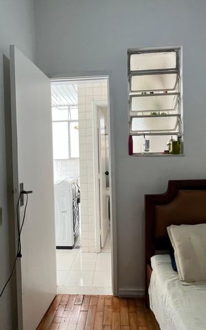 Apartamento à venda com 250m², 3 quartos e 2 vagas Apartamento à venda com 250m², 3 quartos e 2 vagasQuarto de Serviço 2