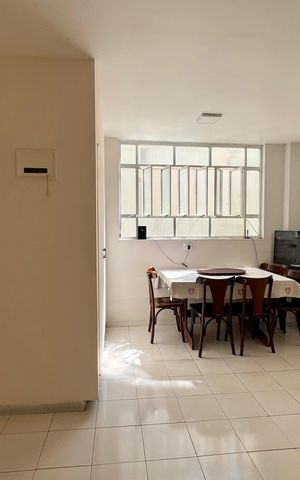Apartamento à venda com 250m², 3 quartos e 2 vagas Apartamento à venda com 250m², 3 quartos e 2 vagasCozinha