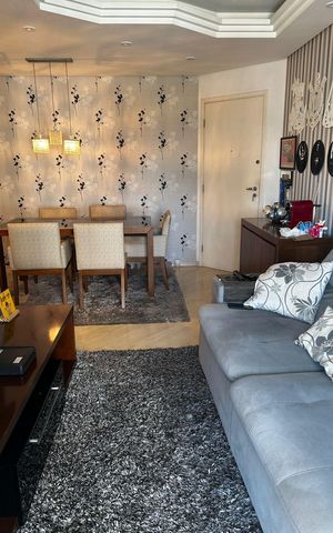 Apartamento à venda com 72m², 3 quartos e 2 vagasSala