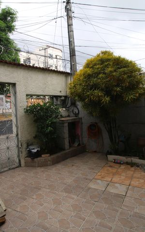 Casa para alugar com 145m², 3 quartos e sem vagaQuintal