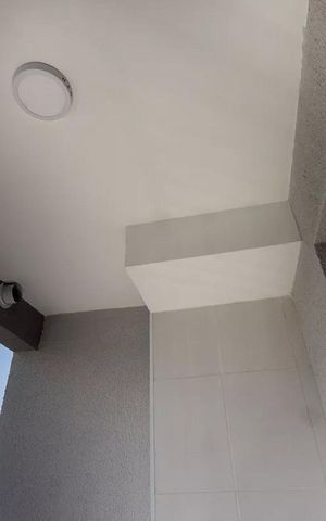 Apartamento à venda com 38m², 2 quartos e sem vaga Apartamento à venda com 38m², 2 quartos e sem vagaVaranda