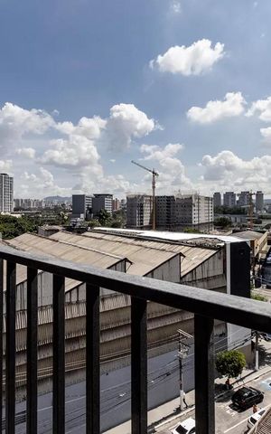 Apartamento à venda com 38m², 2 quartos e sem vaga Apartamento à venda com 38m², 2 quartos e sem vagaVaranda