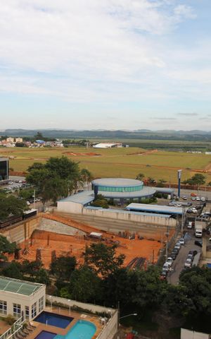 Apartamento para alugar com 52m², 1 quarto e 2 vagasSala