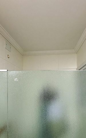 Apartamento à venda com 59m², 2 quartos e 1 vaga Apartamento à venda com 59m², 2 quartos e 1 vagaBanheiro Social