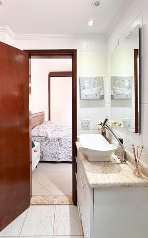 Apartamento à venda com 59m², 2 quartos e 1 vaga Apartamento à venda com 59m², 2 quartos e 1 vagaBanheiro da Suíte