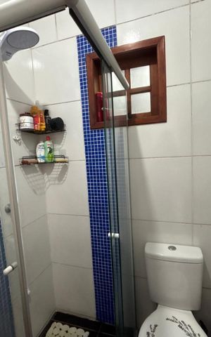Casa à venda com 100m², 2 quartos e 2 vagas Casa à venda com 100m², 2 quartos e 2 vagasBanheiro social