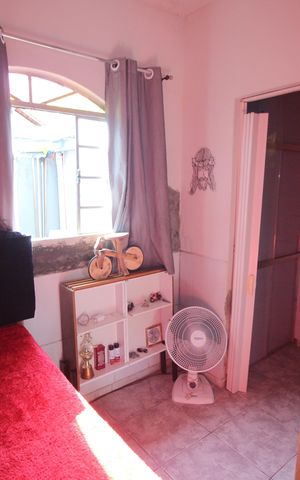 Casa à venda com 525m², 4 quartos e 3 vagasQuarto 2