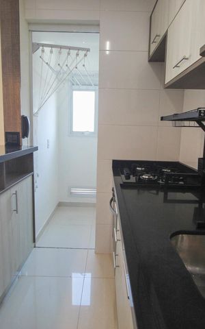 Apartamento à venda com 64m², 2 quartos e 1 vagaCozinha e Área de Serviço
