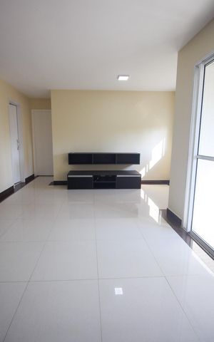 Apartamento à venda com 64m², 2 quartos e 1 vagaSala