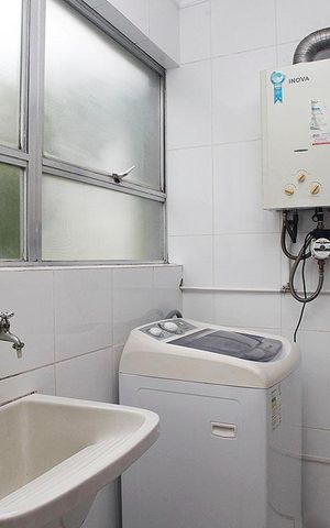 Apartamento à venda com 78m², 2 quartos e 2 vagasCozinha + Área de Serviço + Despensa