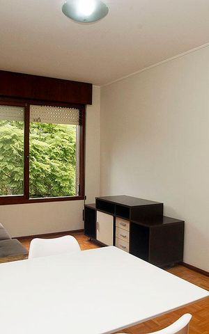 Apartamento à venda com 78m², 2 quartos e 2 vagasSala