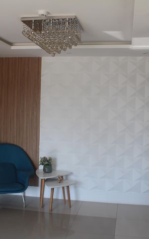 Apartamento à venda com 83m², 2 quartos e 2 vagasHall social