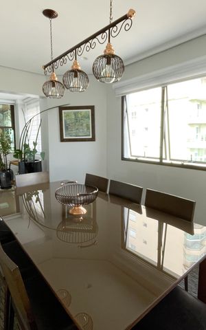 Apartamento à venda com 250m², 4 quartos e 4 vagas Apartamento à venda com 250m², 4 quartos e 4 vagasSala de Jantar