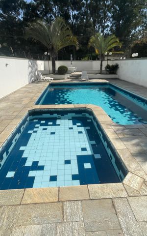 Apartamento à venda com 250m², 4 quartos e 4 vagas Apartamento à venda com 250m², 4 quartos e 4 vagasÁrea comum
