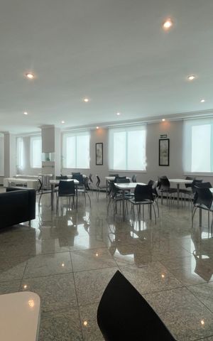 Apartamento à venda com 250m², 4 quartos e 4 vagas Apartamento à venda com 250m², 4 quartos e 4 vagasÁrea comum