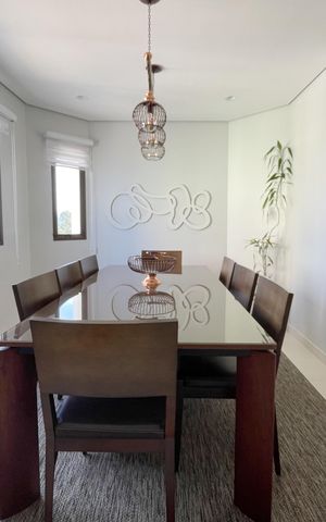 Apartamento à venda com 250m², 4 quartos e 4 vagas Apartamento à venda com 250m², 4 quartos e 4 vagasSala de Jantar