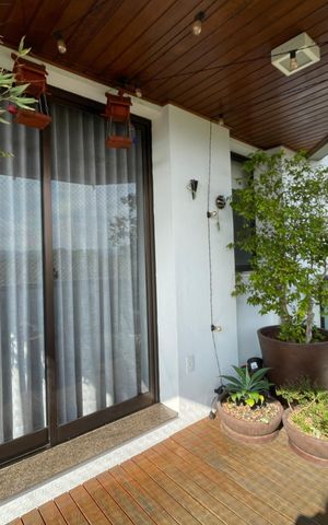 Apartamento à venda com 250m², 4 quartos e 4 vagas Apartamento à venda com 250m², 4 quartos e 4 vagasVaranda da Sala