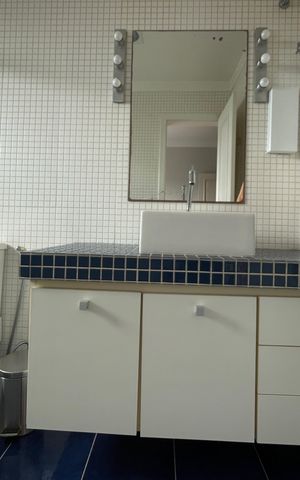 Apartamento à venda com 250m², 4 quartos e 4 vagas Apartamento à venda com 250m², 4 quartos e 4 vagasBanheiro suíte 2