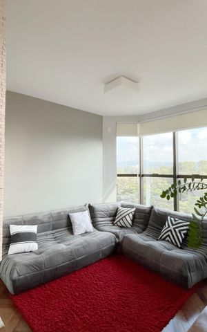 Apartamento à venda com 250m², 4 quartos e 4 vagas Apartamento à venda com 250m², 4 quartos e 4 vagasSala 2