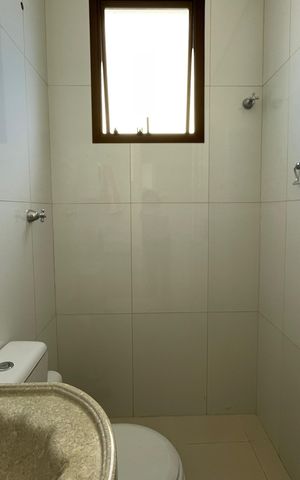 Apartamento à venda com 250m², 4 quartos e 4 vagas Apartamento à venda com 250m², 4 quartos e 4 vagasBanheiro de serviço