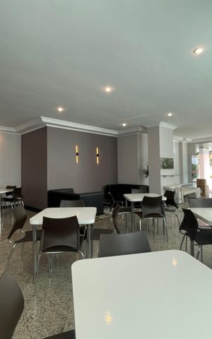 Apartamento à venda com 250m², 4 quartos e 4 vagas Apartamento à venda com 250m², 4 quartos e 4 vagasÁrea comum