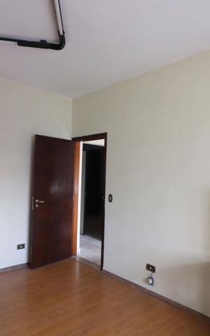Casa para alugar com 131m², 3 quartos e 6 vagasQuarto 1