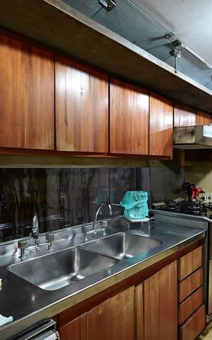 Casa à venda com 374m², 4 quartos e 3 vagasCozinha