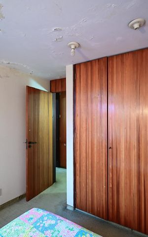 Casa à venda com 374m², 4 quartos e 3 vagasSuíte 2