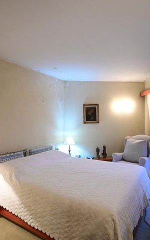 Casa à venda com 374m², 4 quartos e 3 vagasSuíte 4