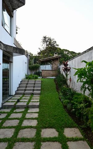 Casa à venda com 374m², 4 quartos e 3 vagasÁrea Externa