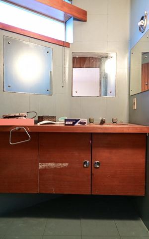 Casa à venda com 374m², 4 quartos e 3 vagasBanheiro Suíte 2