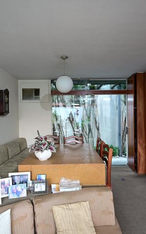 Casa à venda com 374m², 4 quartos e 3 vagasSala de Tv