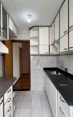 Apartamento para alugar com 136m², 3 quartos e 2 vagas Apartamento para alugar com 136m², 3 quartos e 2 vagasCozinha