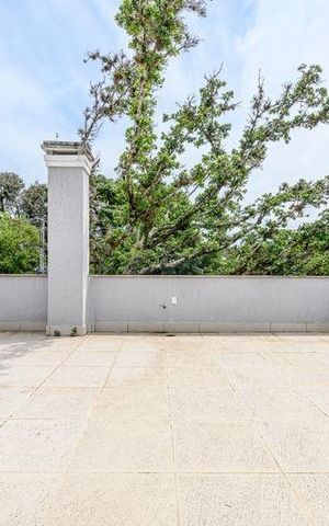 Casa à venda com 393m², 3 quartos e 2 vagasCasa 04