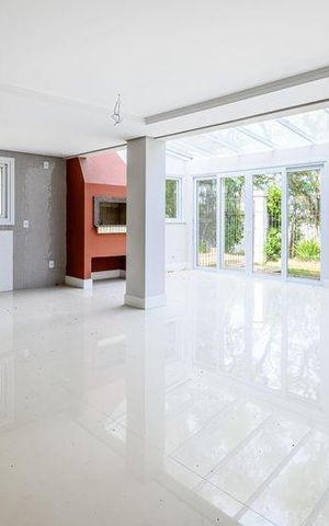Casa à venda com 294m², 3 quartos e 3 vagas Casa à venda com 294m², 3 quartos e 3 vagasCasa 10