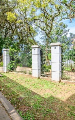 Casa à venda com 294m², 3 quartos e 3 vagas Casa à venda com 294m², 3 quartos e 3 vagasCasa 10