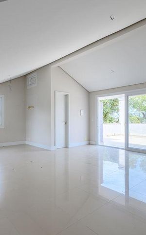 Casa à venda com 294m², 3 quartos e 3 vagas Casa à venda com 294m², 3 quartos e 3 vagasCasa 10