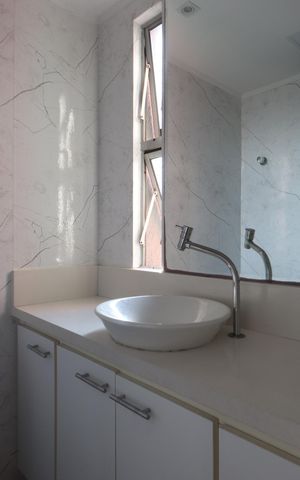 Apartamento para alugar com 54m², 2 quartos e 1 vagaBanheiro