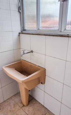 Casa à venda com 70m², 2 quartos e 1 vagaÁrea de Serviço