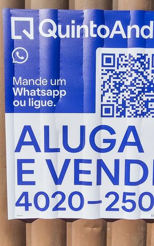 Casa à venda com 70m², 2 quartos e 1 vagaPlaquinha 