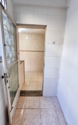Casa à venda com 70m², 2 quartos e 1 vagaÁrea de Serviço