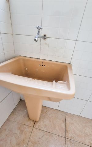Casa à venda com 70m², 2 quartos e 1 vagaÁrea de Serviço