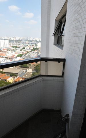 Apartamento à venda com 230m², 4 quartos e 4 vagasSacada do Quarto 4