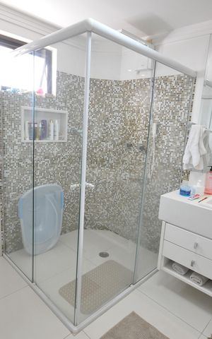 Apartamento à venda com 230m², 4 quartos e 4 vagasBanheiro da Suíte Master